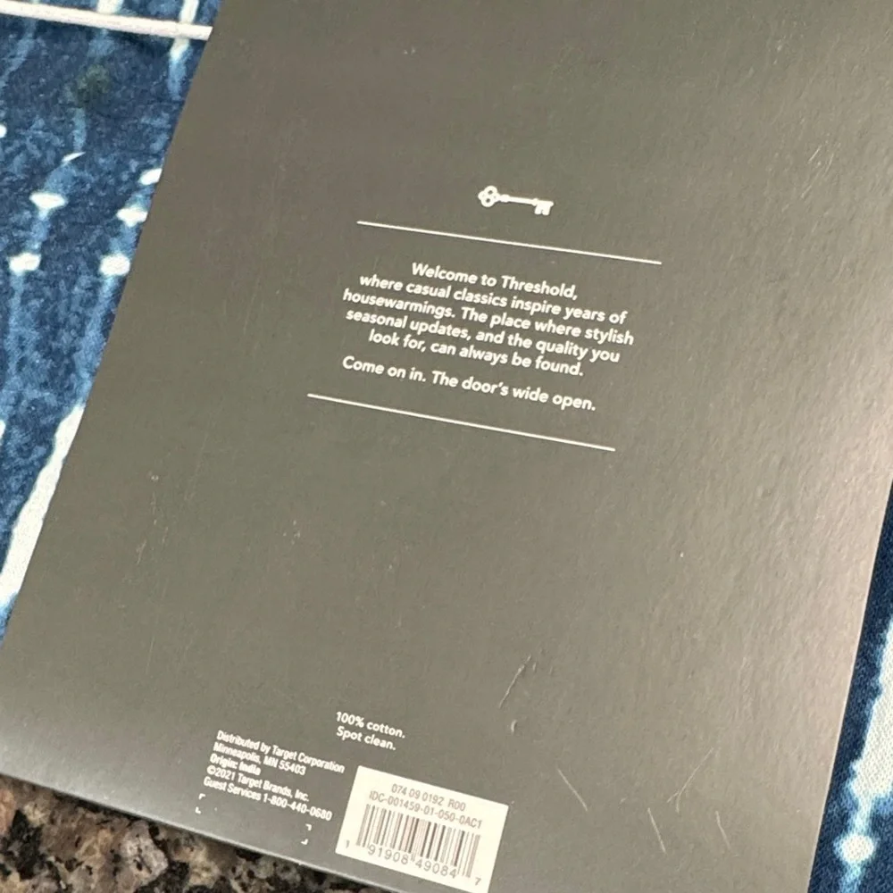 Threshold Navy and White Patterned Tapestry NWT